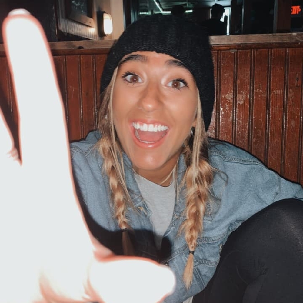 Meet your Posher, Samantha